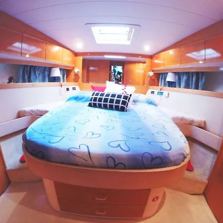 Yacht 3* Sorrento