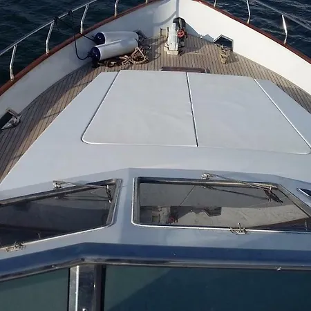 Botel Yacht Sorrento